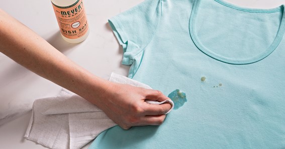 How To Remove Grease From Clothes?